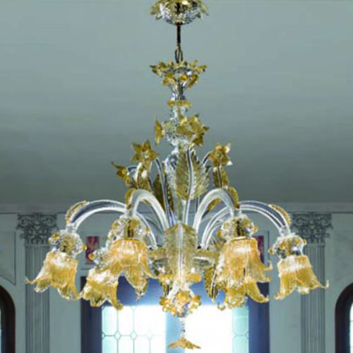 Lampadario in vetro murano con coppe tagliate rivolte verso il basso color oro